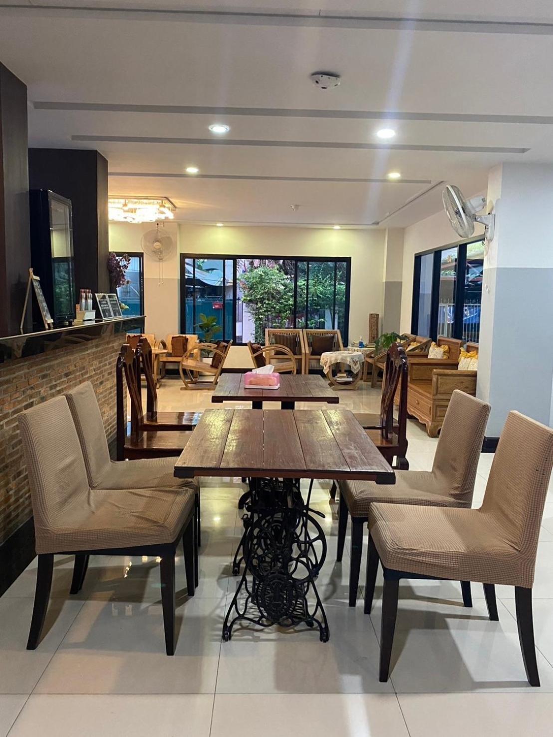 Chorlada Lanna Hotel Chiang Mai Exterior photo